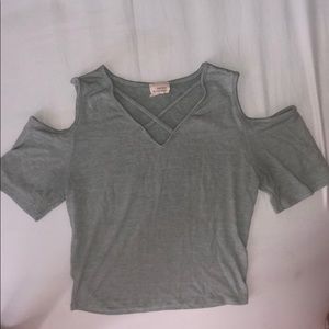 Cold shoulder crop top